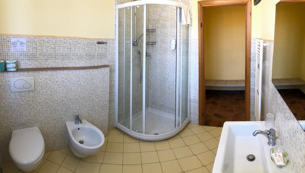 Agriturismo Eucaliptus ボルゲリ エクステリア 写真