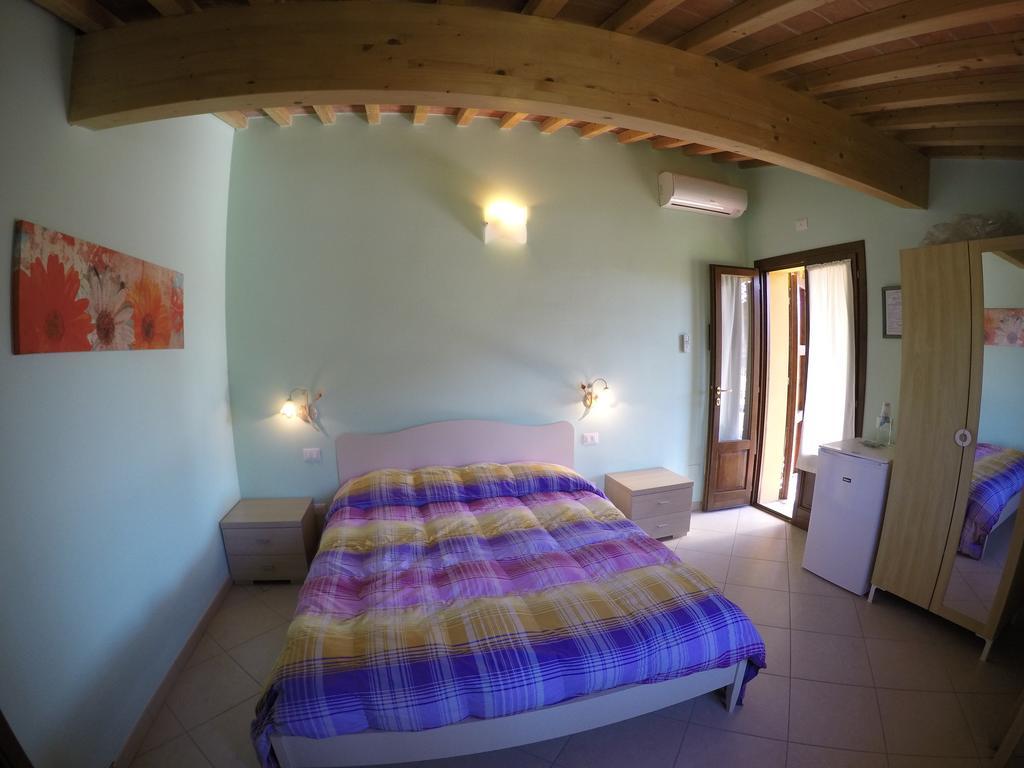 Agriturismo Eucaliptus ボルゲリ エクステリア 写真